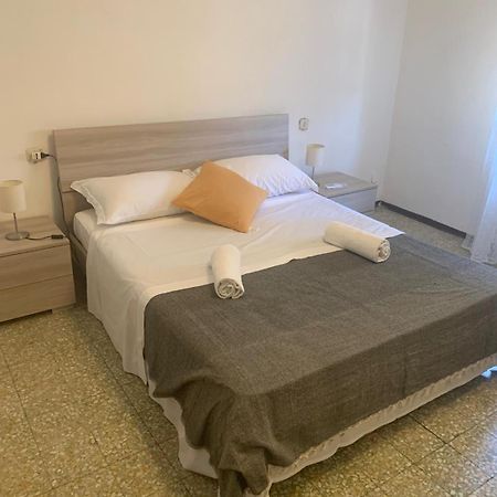 Skyy Guest House Pisa Bagian luar foto